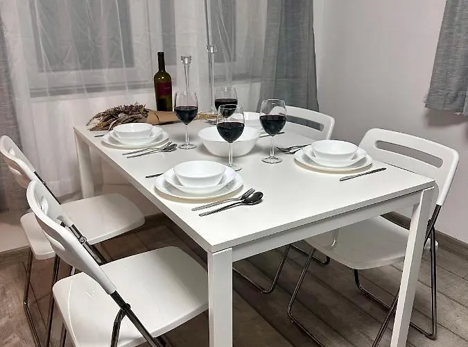 The Rainbow 8 Апартаменты София